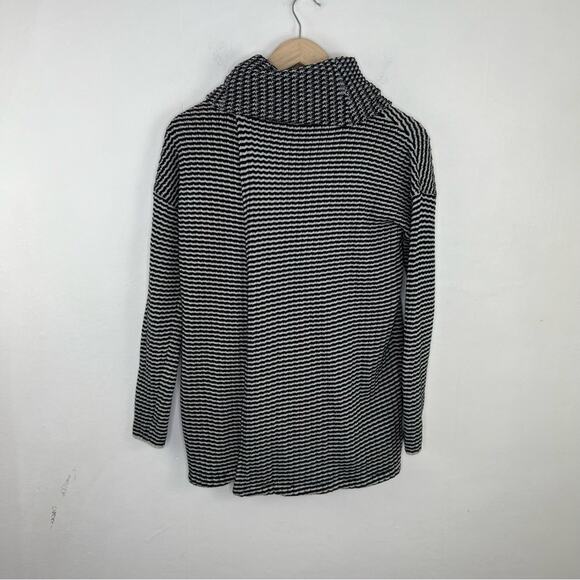 CAbi Fergie Cowl Neck Black White Split Front  Back Style Sweater Size Small - Picture 5 of 13